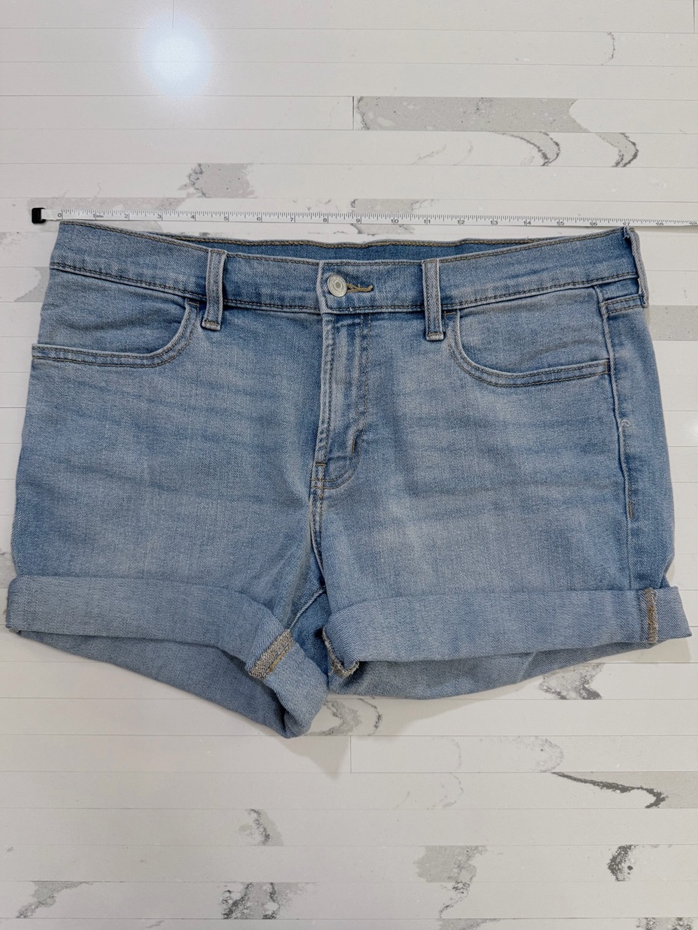 Old Navy Mid-Rise Wow Denim Rolled Hem Shorts